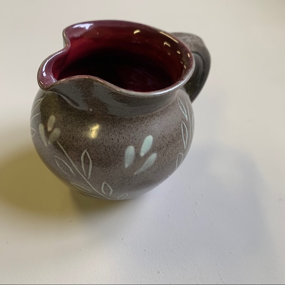 Small Spouted Jug / Milk Container - Picture 2 of 9